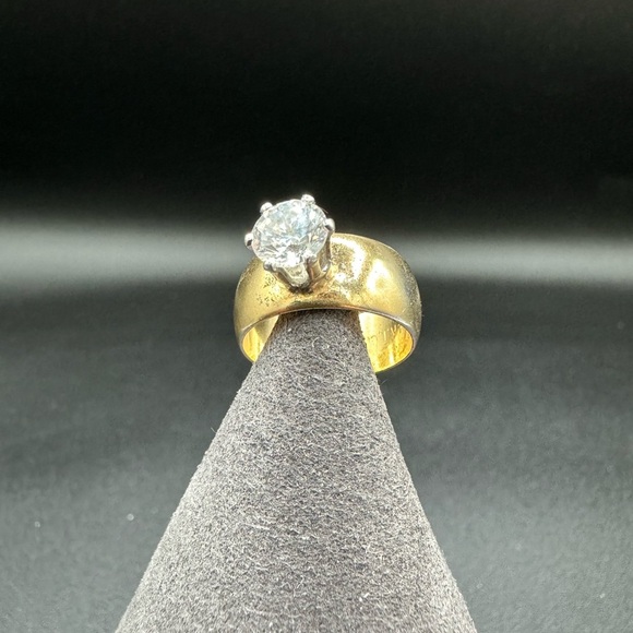 Vintage Princess Ring with Classic Prong Set CZ Marked 14Kt G.E ESPO - Picture 1 of 11